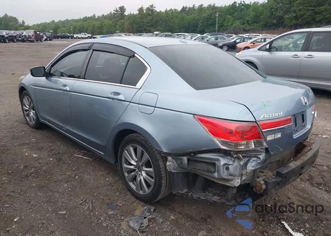 2012 Honda Accord 2.4 Ex-L z USA, uszkodzony, nr VIN 1HGCP2F80CA045795